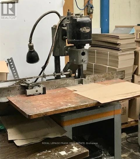 5 Hastings Street N, Bancroft, Ontario K0L 1C0 - Photo 10 - X12092409