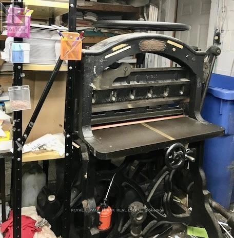 5 Hastings Street N, Bancroft, Ontario K0L 1C0 - Photo 9 - X12092409