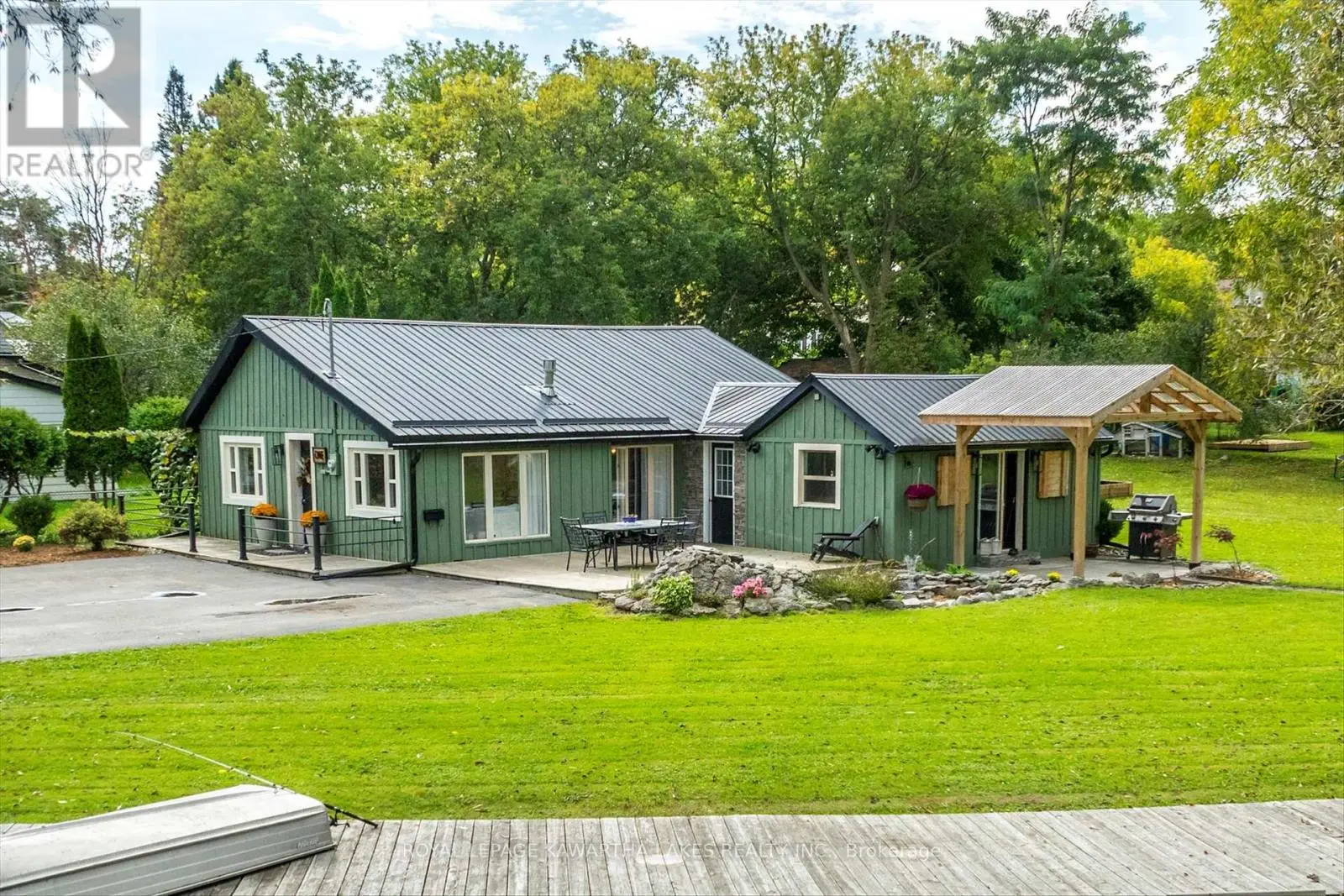 1 Water Street, Kawartha Lakes, Ontario  K9V 2C7 - Photo 1 - X12093091