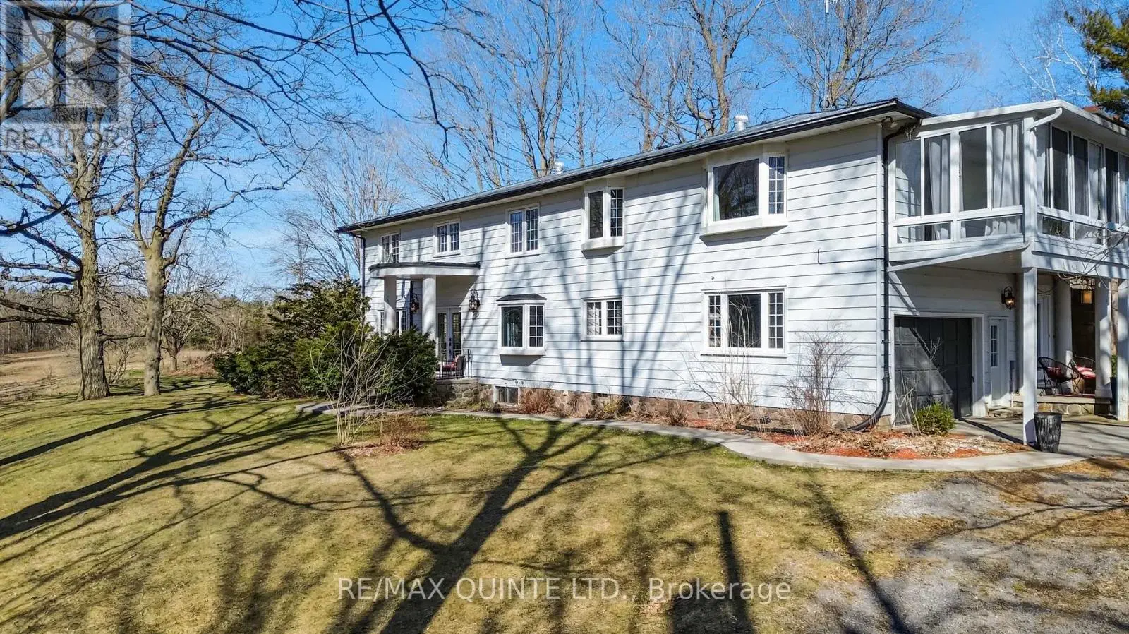 548 Lorna Lane, Greater Napanee, Ontario  K0K 2Z0 - Photo 1 - X12093667