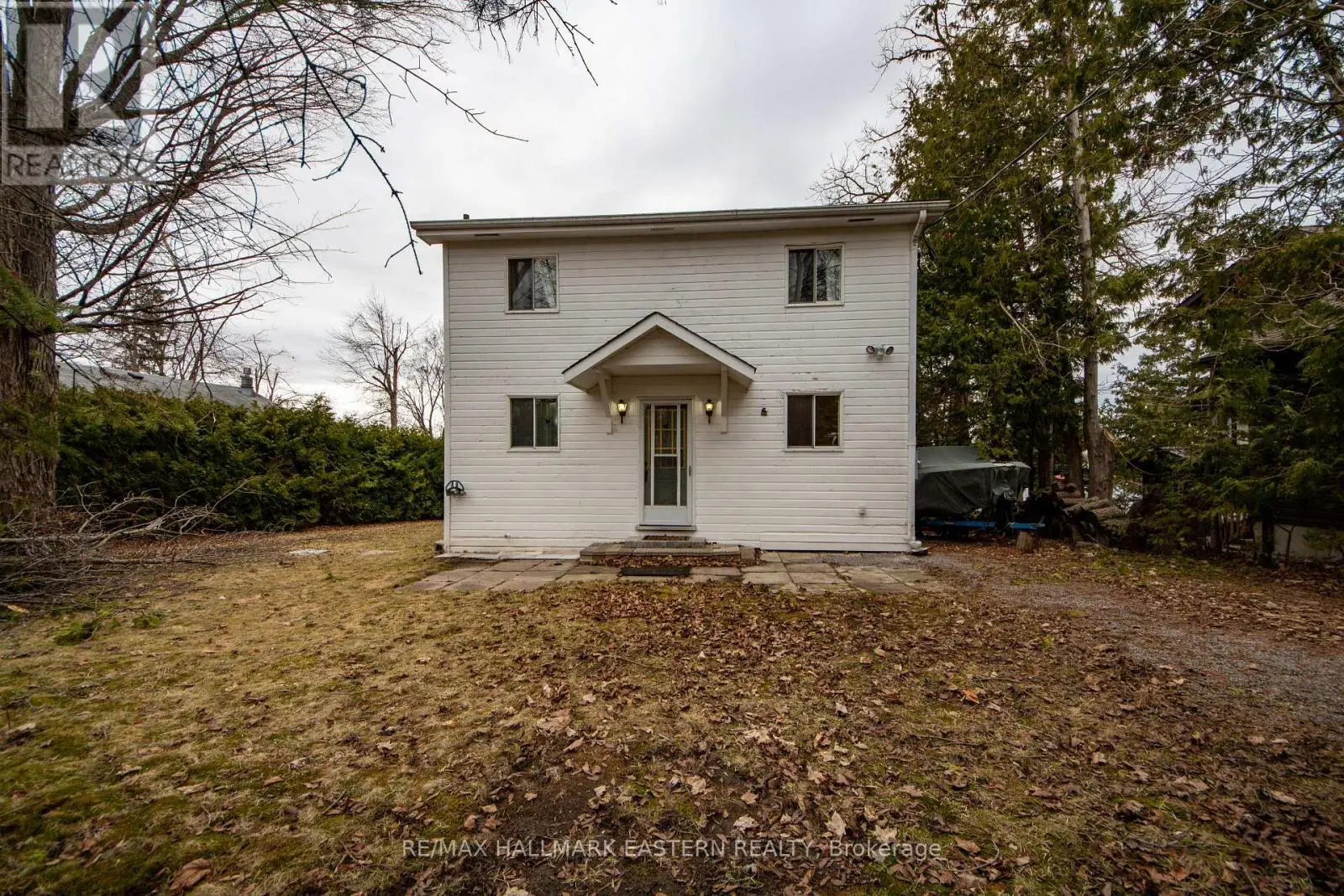 1682 Poplar Point Road S, Selwyn, Ontario  K9J 6X5 - Photo 2 - X12090697