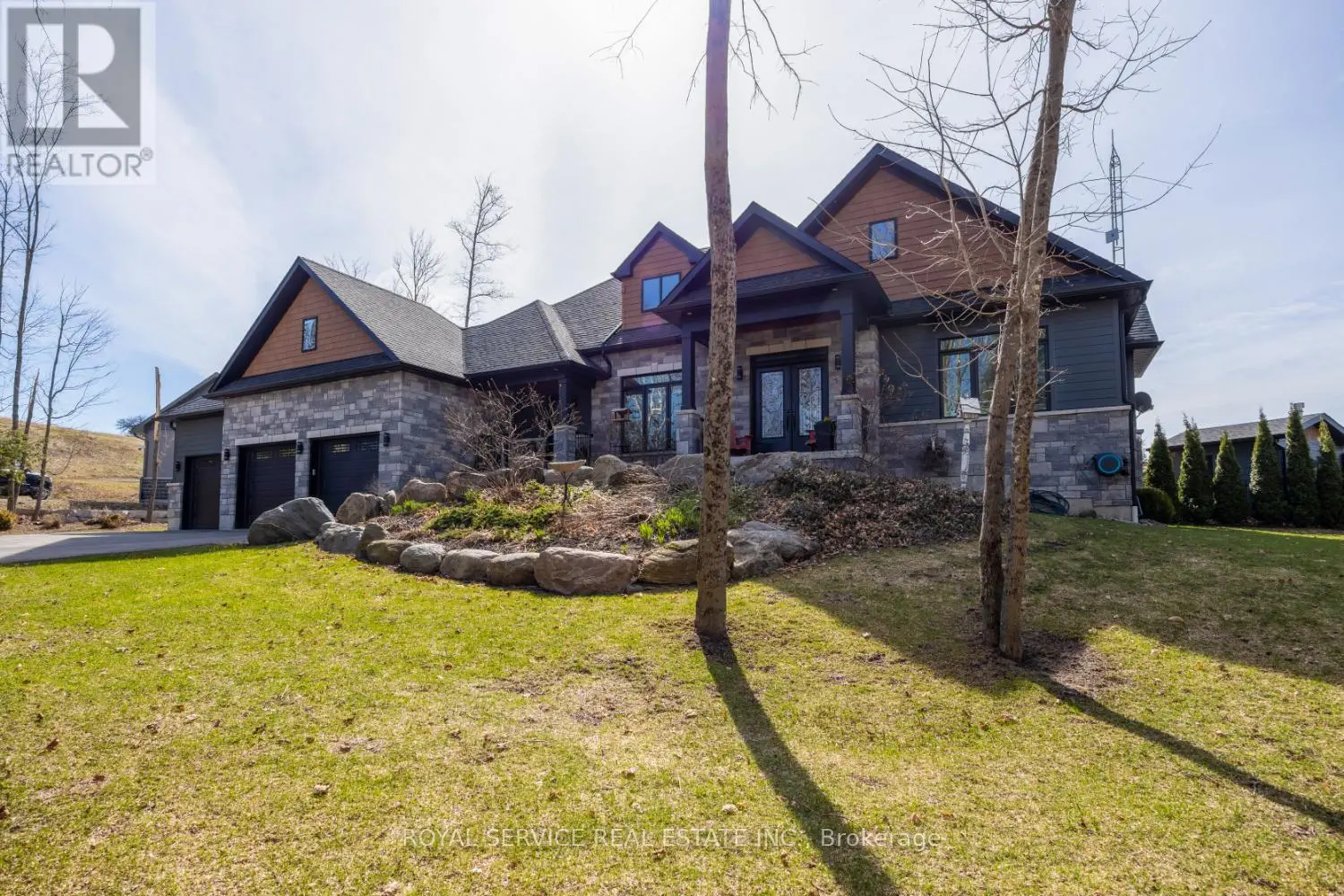 28 Rustlewood Avenue, Kawartha Lakes, Ontario  L0A 1A0 - Photo 2 - X12094690