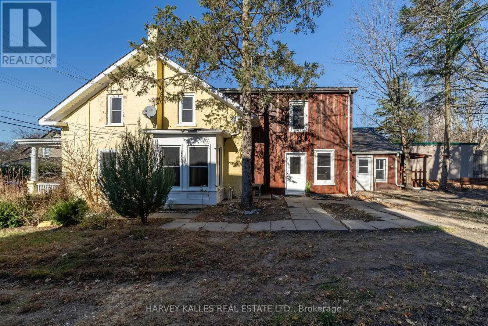 11 Ferguson Street, Prince Edward County, Ontario  K0K 2T0 - Photo 3 - X12095605