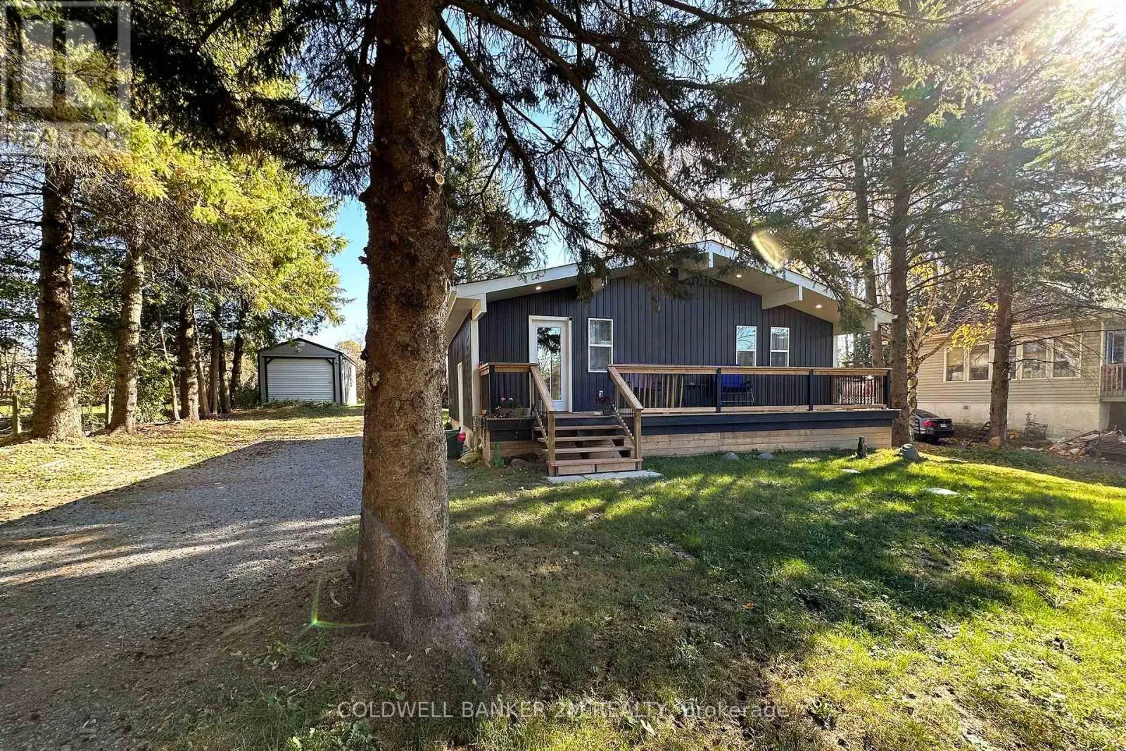 122 Mcgill Drive, Kawartha Lakes, Ontario  L0B 1K0 - Photo 3 - X12095742
