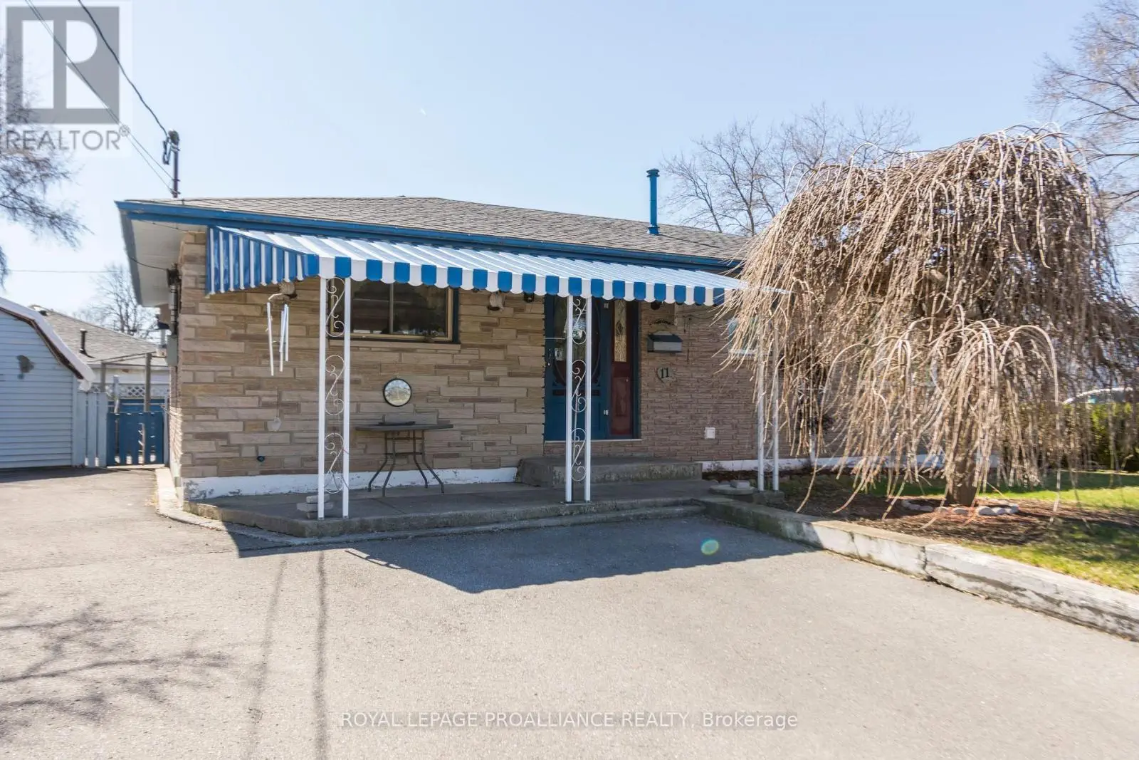 11 Mcfarland Drive, Belleville, Ontario  K8N 2X3 - Photo 1 - X12095979