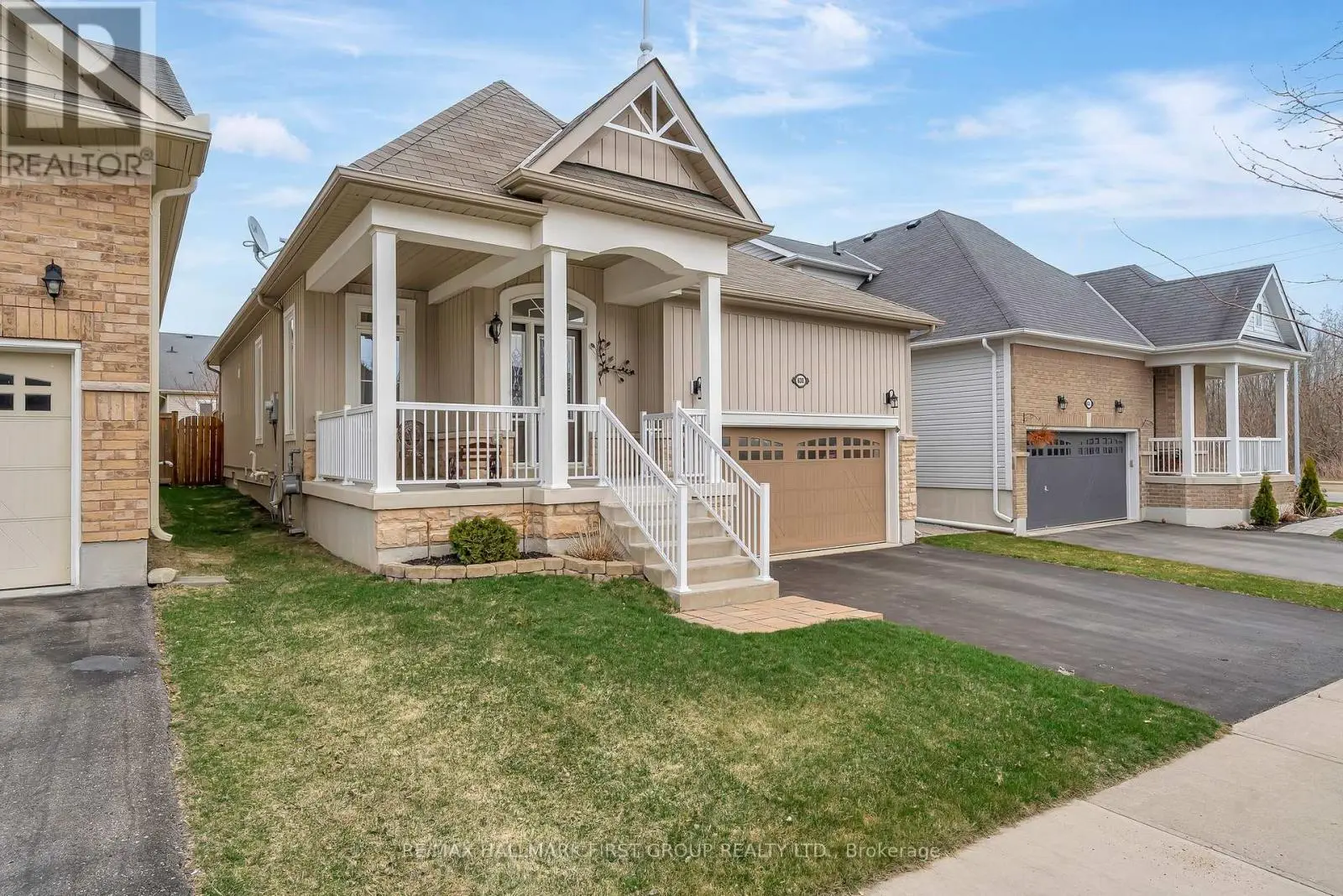 638 Robinson Drive, Cobourg, Ontario  K9A 0J5 - Photo 2 - X12096199