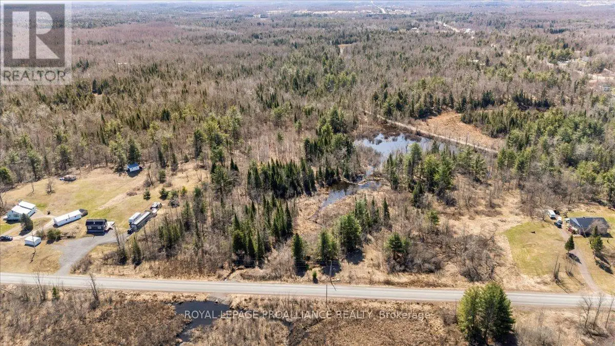 70 Bannockburn Road E, Madoc, Ontario  K0K 1Y0 - Photo 3 - X12096242