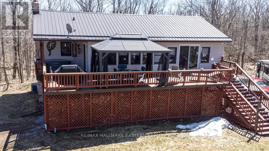 4018 County Road 36, Trent Lakes, Ontario  K0L 1J0 - Photo 1 - X12096864