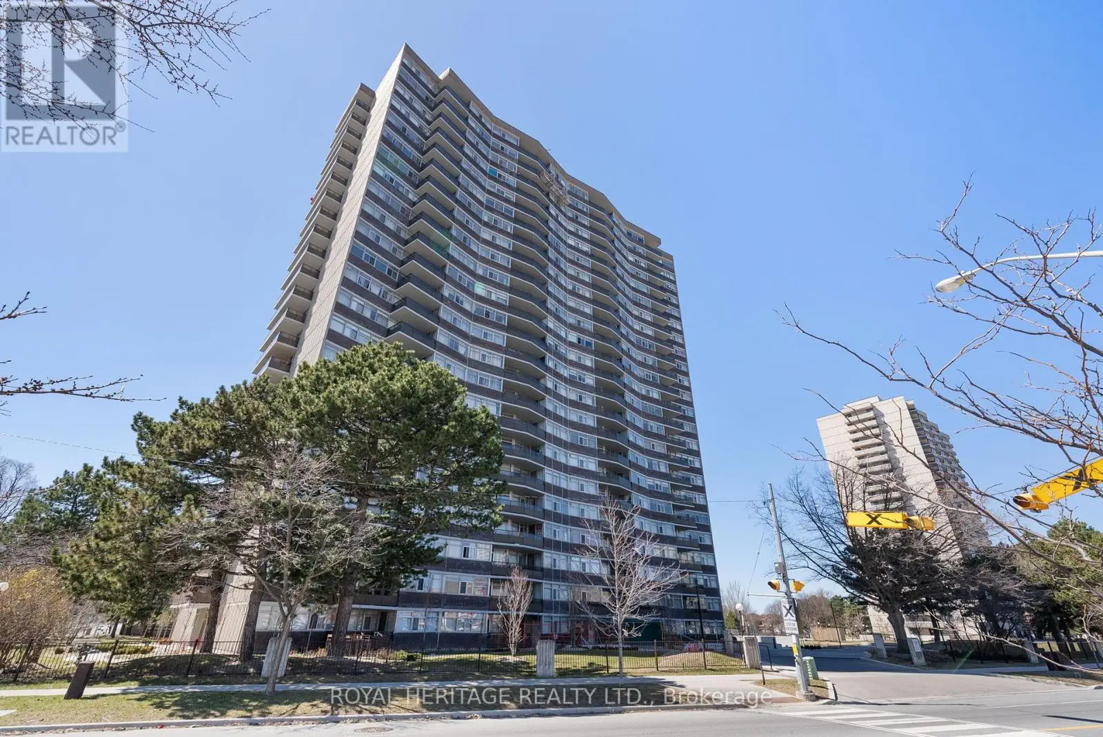 1207 - 3151 Bridletowne Circle, Toronto, Ontario  M1W 2T1 - Photo 2 - E12097133
