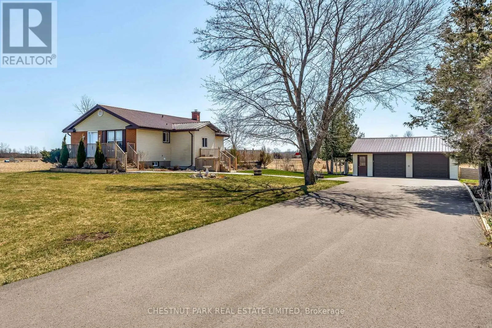394 Jericho Road, Prince Edward County, Ontario  K0K 1W0 - Photo 1 - X12097036