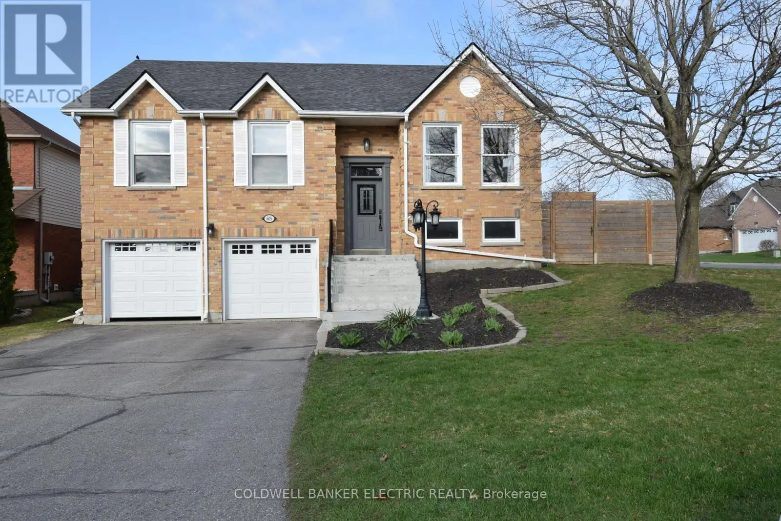 605 Fortye Drive, Peterborough West, Ontario  K9K 2H3 - Photo 1 - X12094787