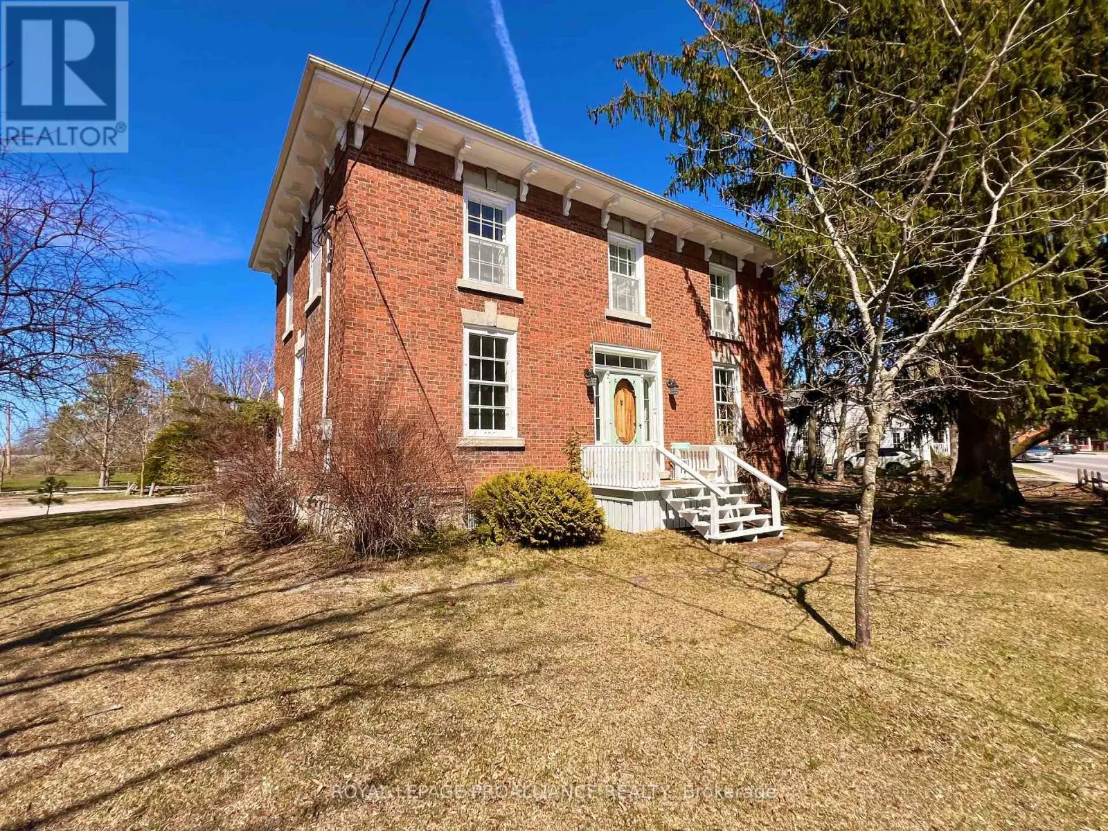 374 Bloomfield Main Street, Prince Edward County, Ontario  K0K 1G0 - Photo 2 - X12097851