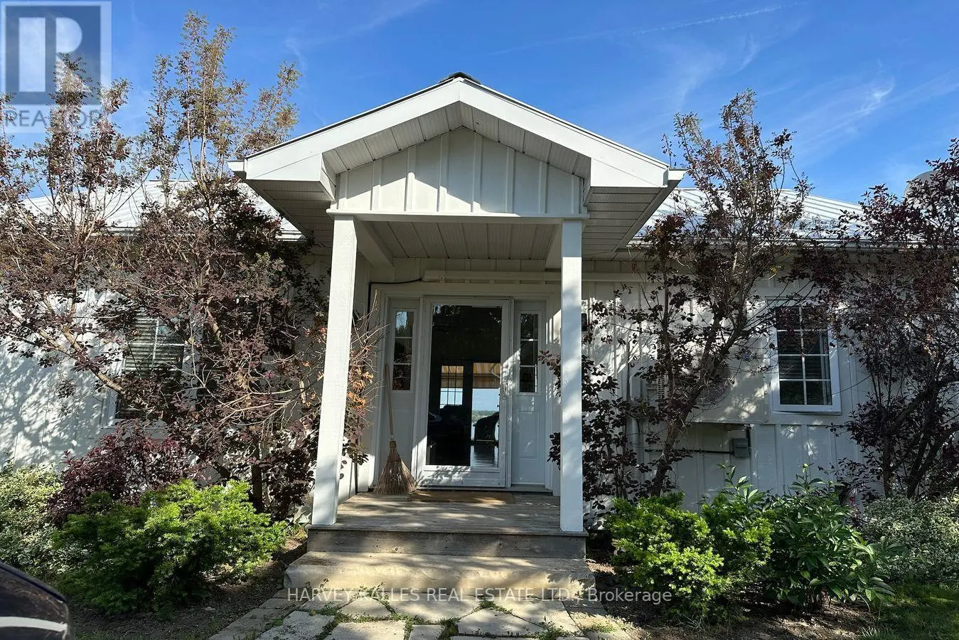 2992 County Rd 7 Road, Prince Edward County, Ontario  K0K 2T0 - Photo 3 - X12098079