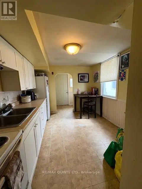 5-7 Boswell Street, Belleville, Ontario  K8P 3K7 - Photo 30 - X12085862