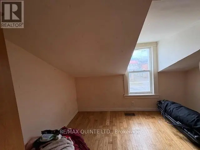 5-7 Boswell Street, Belleville, Ontario  K8P 3K7 - Photo 33 - X12085862