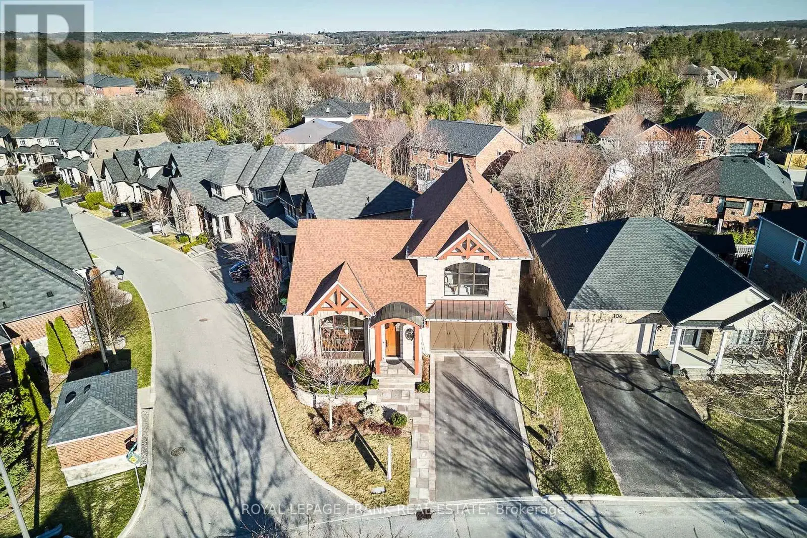 108 Oakside Drive, Uxbridge, Ontario  L9P 2A8 - Photo 3 - N12098482