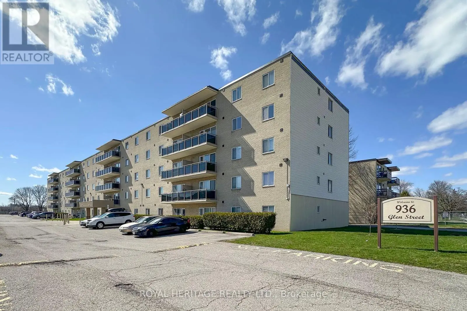 101 - 936 Glen Street, Oshawa, Ontario  L1J 5Z7 - Photo 1 - E12098648