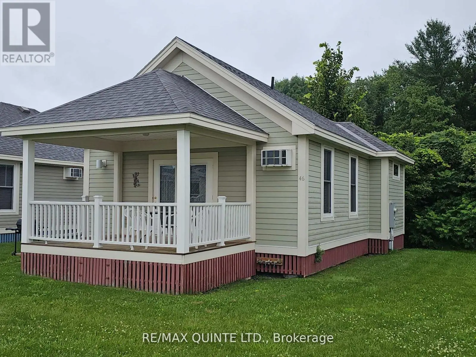 19 - 46 Meadow View Lane, Prince Edward County, Ontario  K0K 1P0 - Photo 2 - X12099138