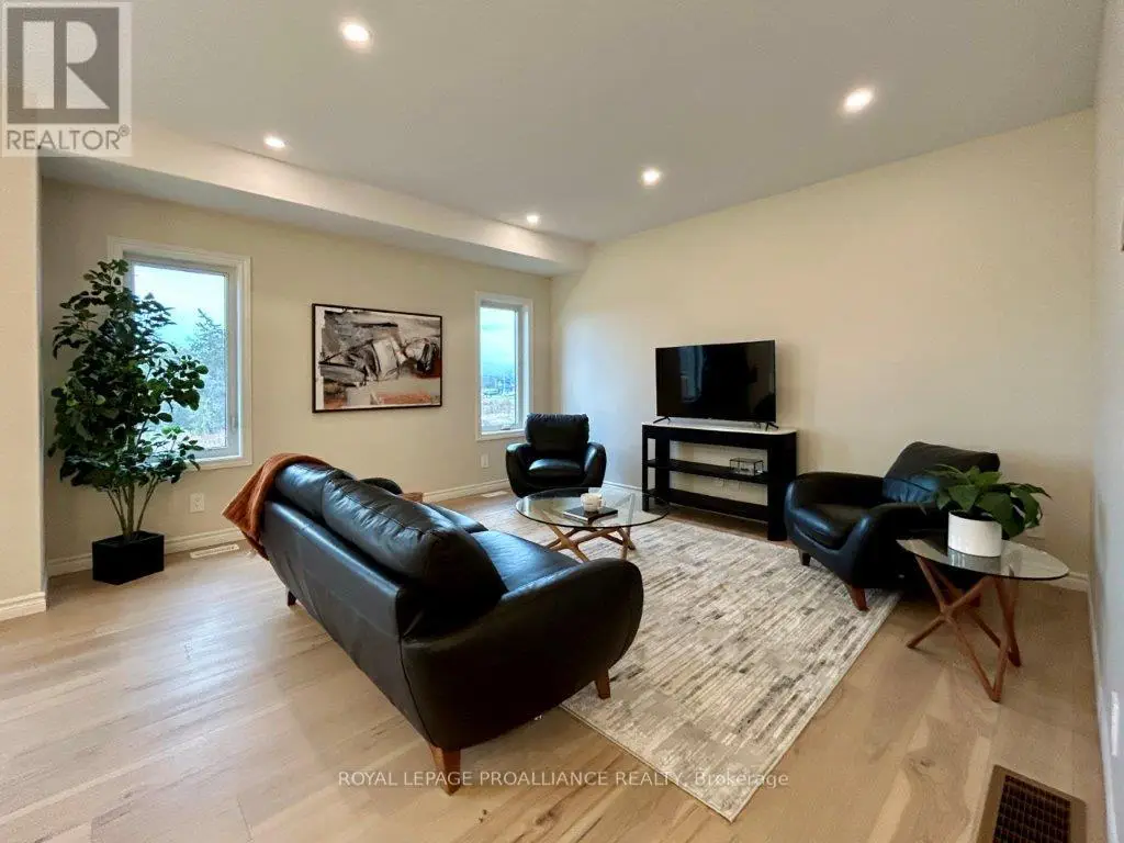 6 Peace River Street, Belleville, Ontario  K8N 0V4 - Photo 1 - X12099545