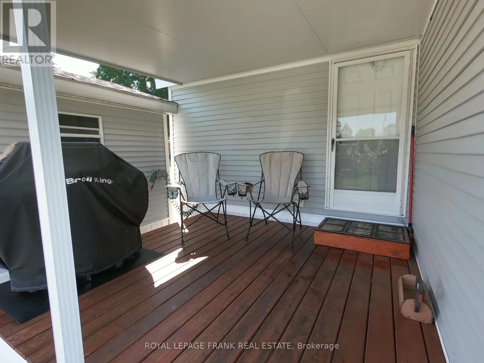 14 Pioneer Drive, Otonabee-South Monaghan, Ontario  K0L 2G0 - Photo 3 - X12099996