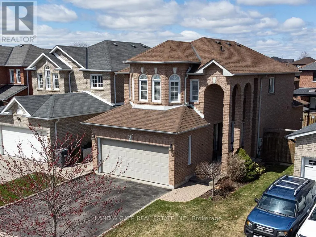 63 Pavin Crescent, Caledon, Ontario  L7E 1X1 - Photo 1 - W12100477