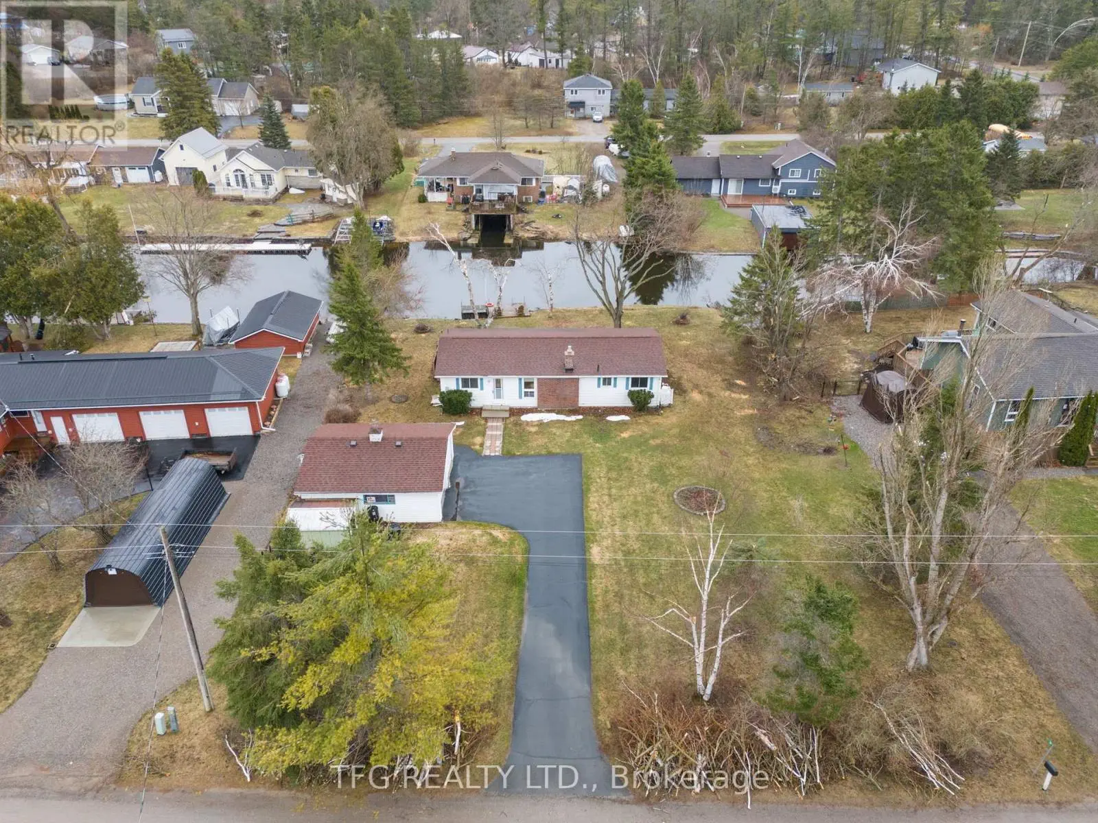12 North Bayou Road, Kawartha Lakes, Ontario  K0M 1N0 - Photo 1 - X12100426