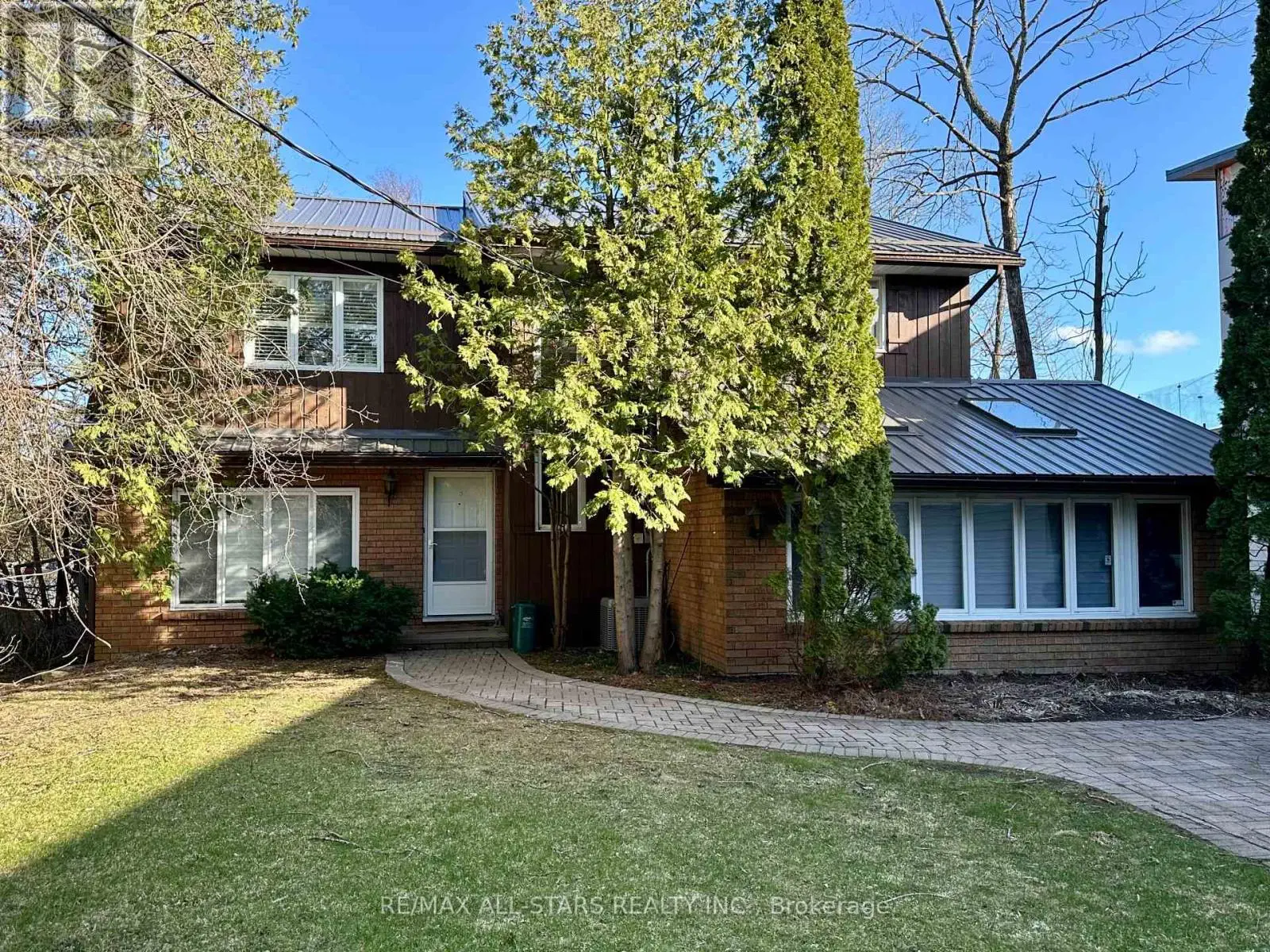 91 Riverside Drive, Kawartha Lakes, Ontario  K0M 1A0 - Photo 3 - X11957535