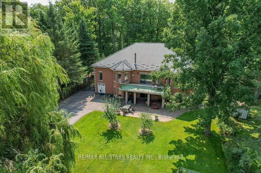 182 Charlore Park Drive, Kawartha Lakes, Ontario  K0L 2W0 - Photo 3 - X12100822
