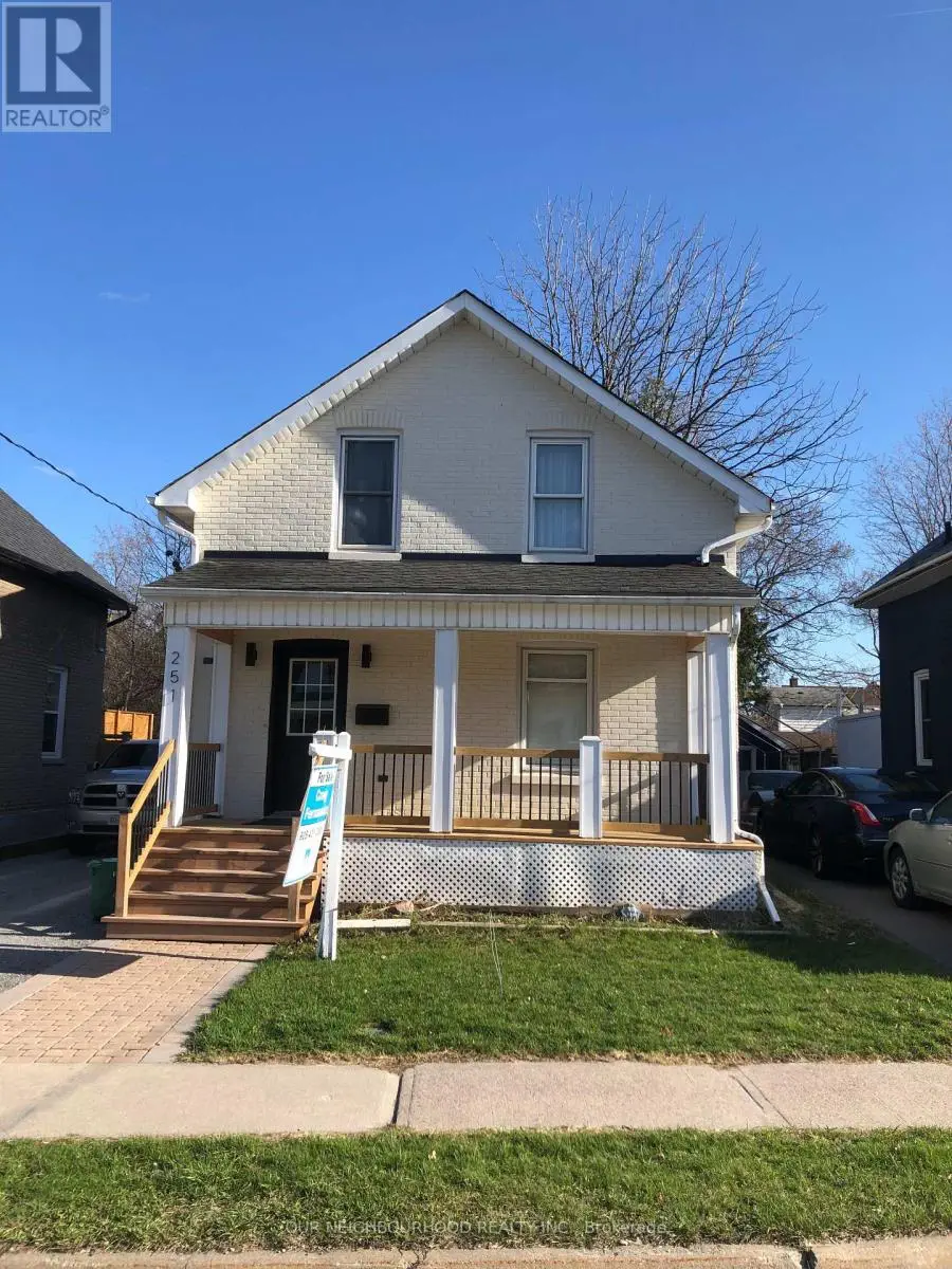 251 John Street W, Oshawa, Ontario  L1J 2B5 - Photo 1 - E12101093