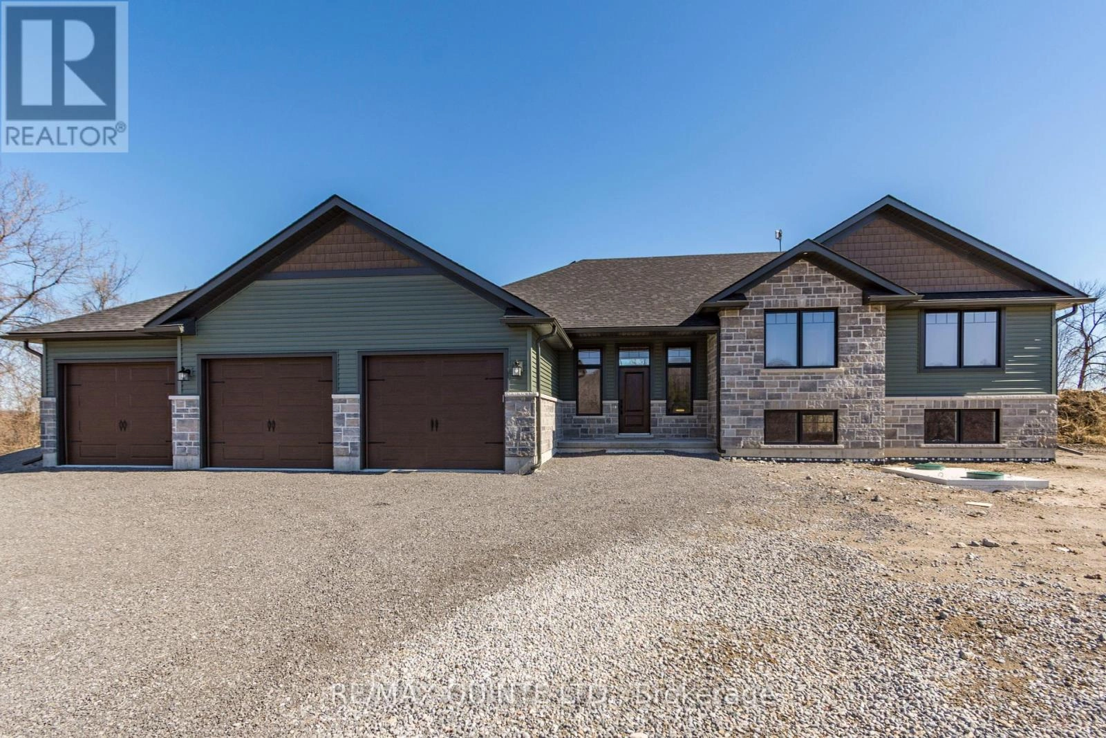 251 Wallbridge Road, Quinte West, Ontario  K8P 1Z3 - Photo 1 - X12101318
