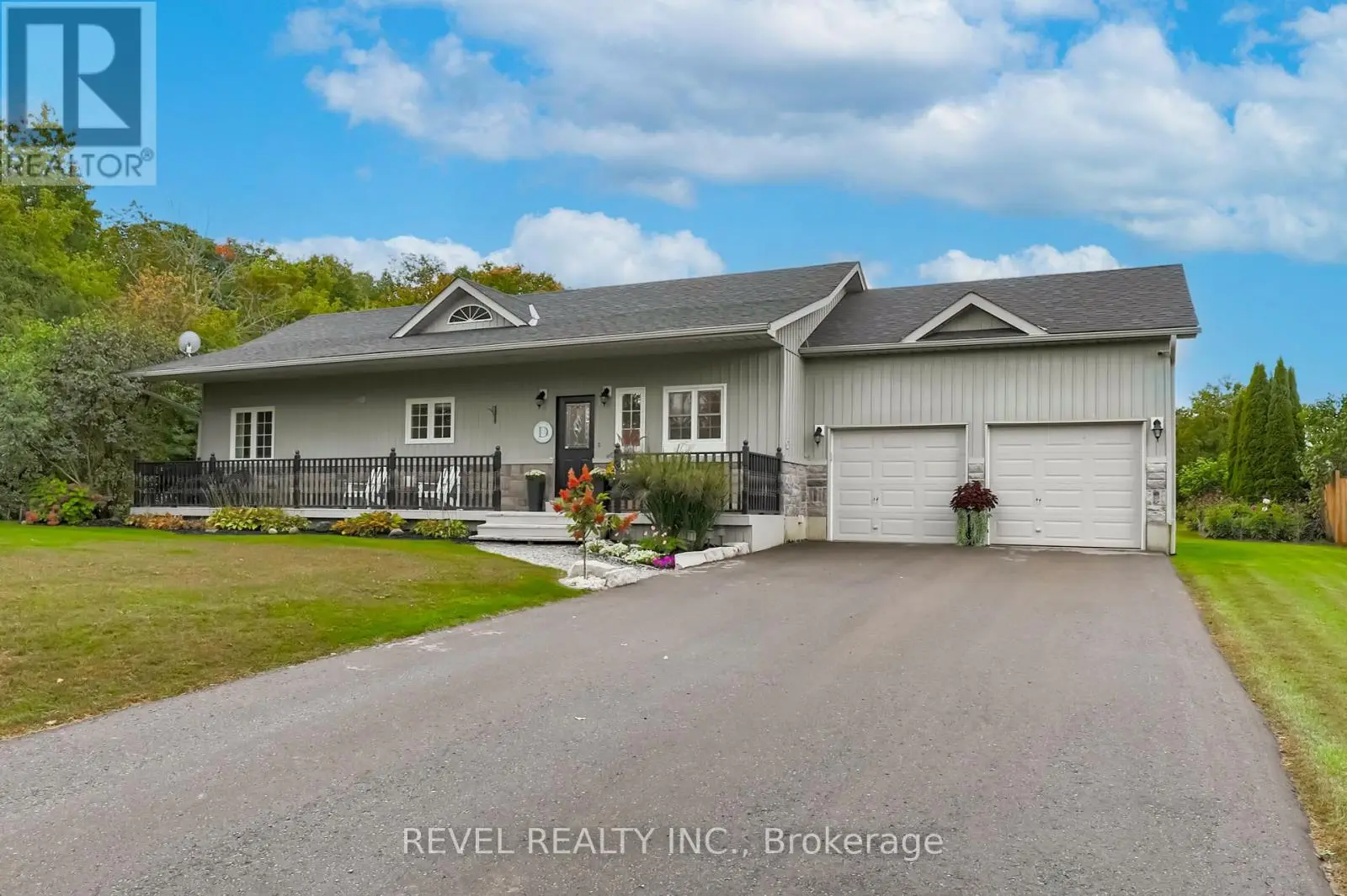 9 Grills Road, Kawartha Lakes, Ontario  K0M 2C0 - Photo 1 - X12102553