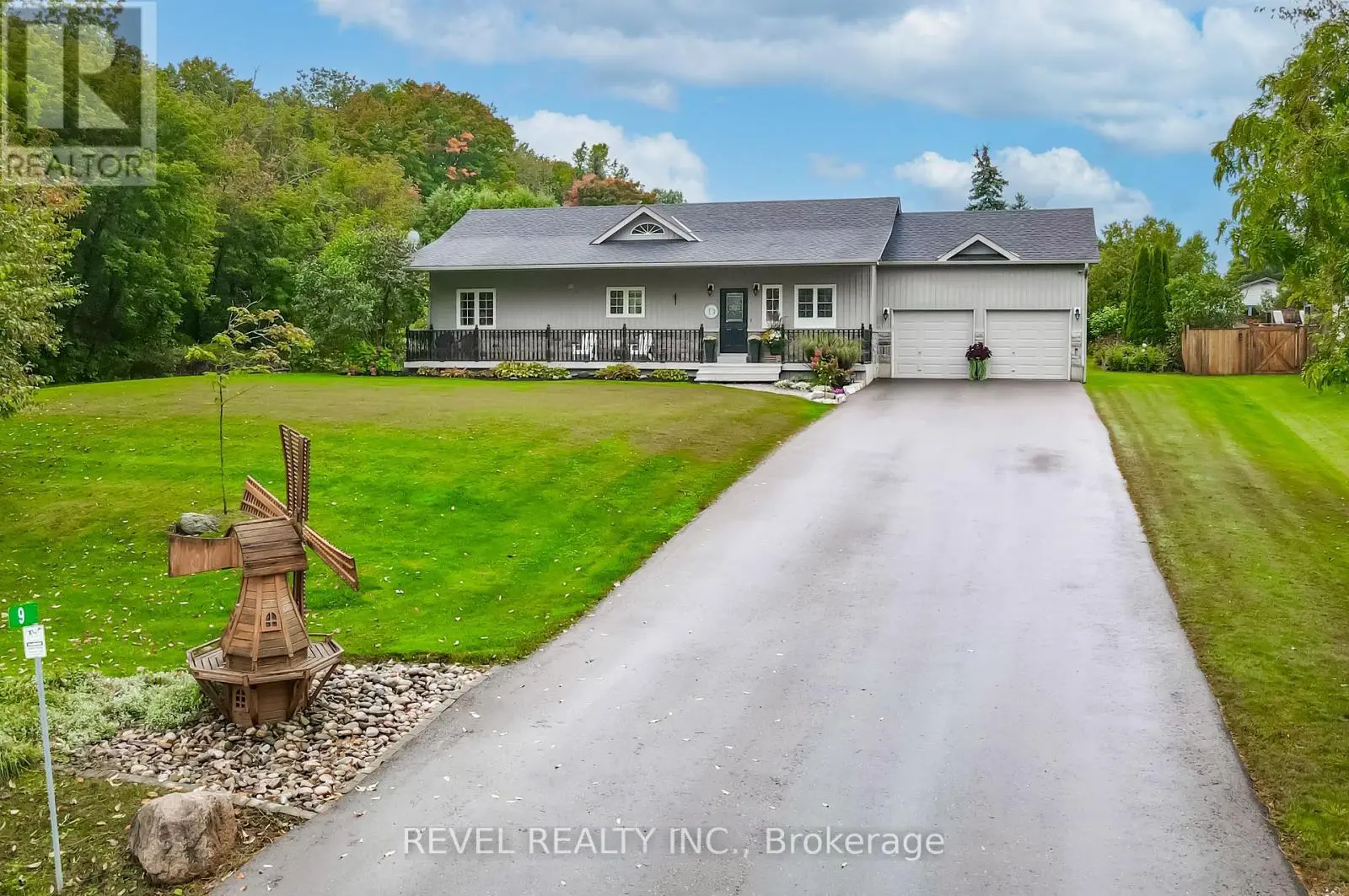 9 Grills Road, Kawartha Lakes, Ontario  K0M 2C0 - Photo 3 - X12102553