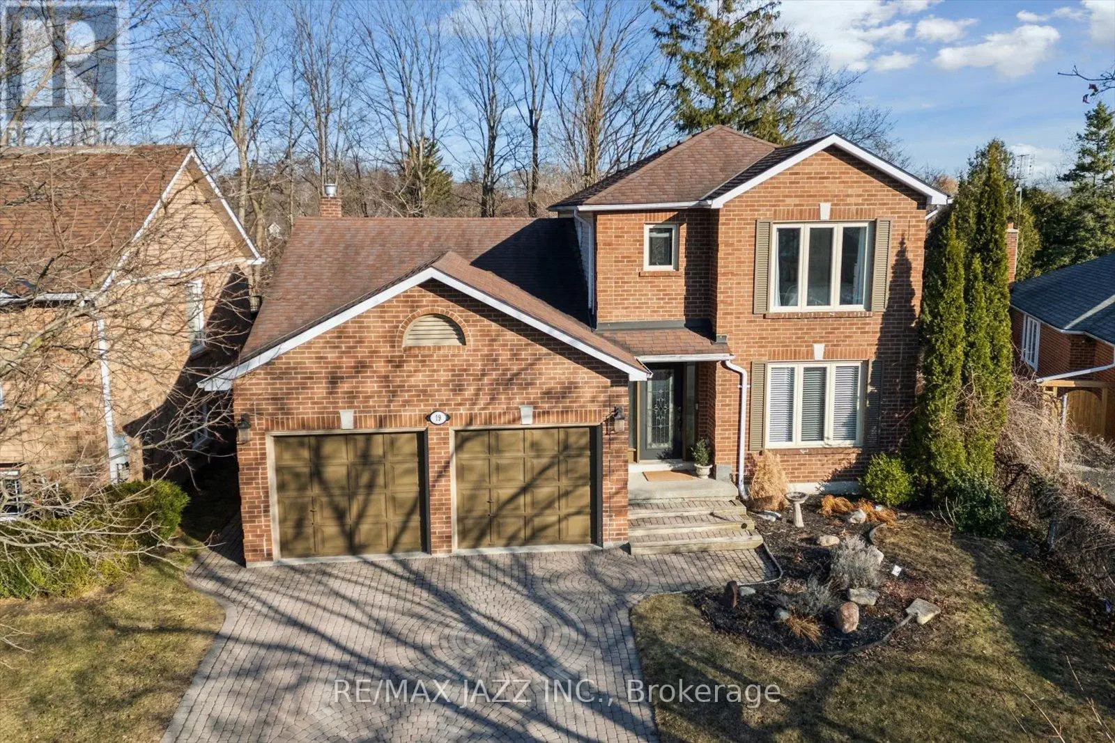 19 Valleycrest Drive, Clarington, Ontario  L1E 1J2 - Photo 2 - E12102847