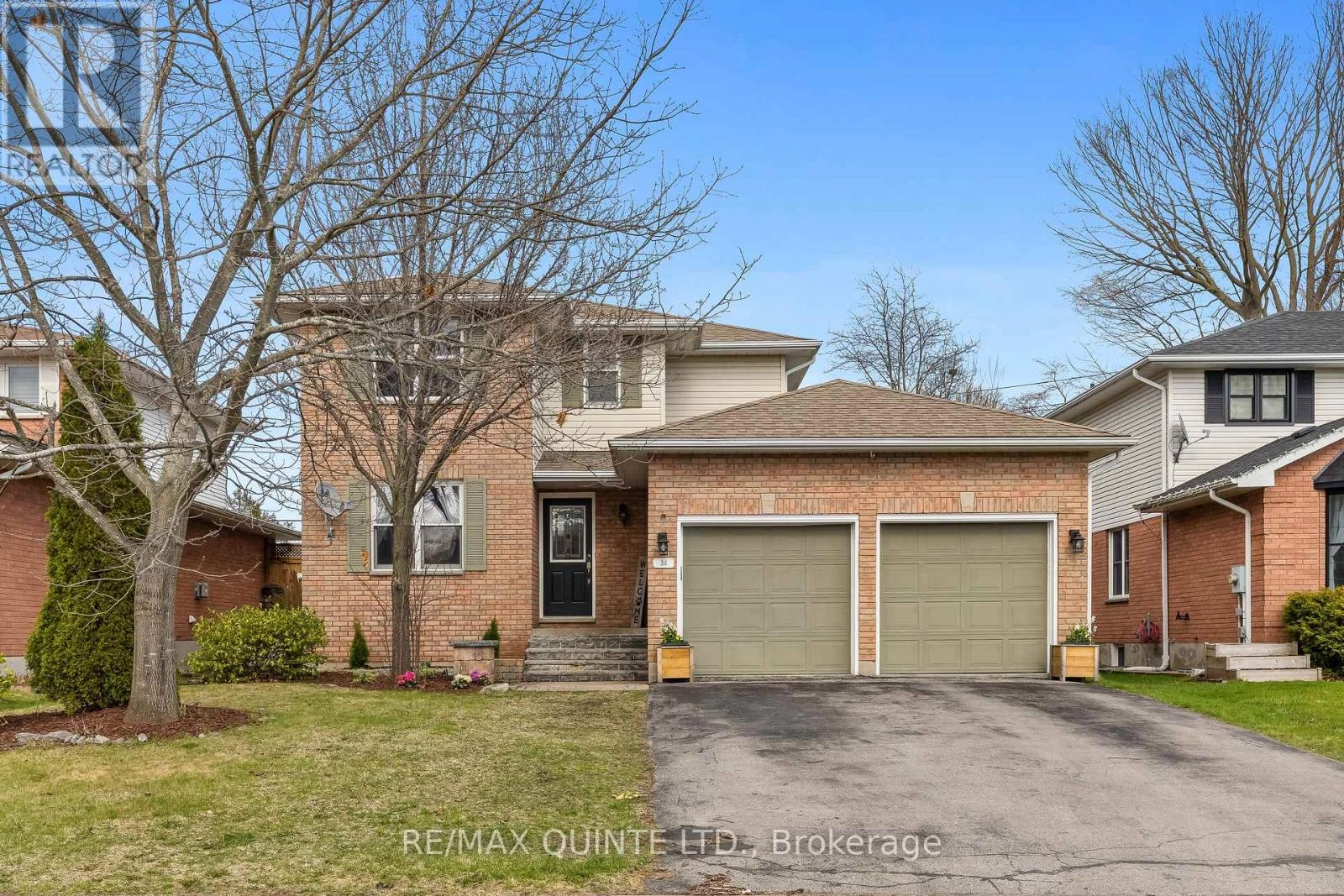 34 Forchuk Crescent, Quinte West, Ontario  K8V 3S4 - Photo 1 - X12103325
