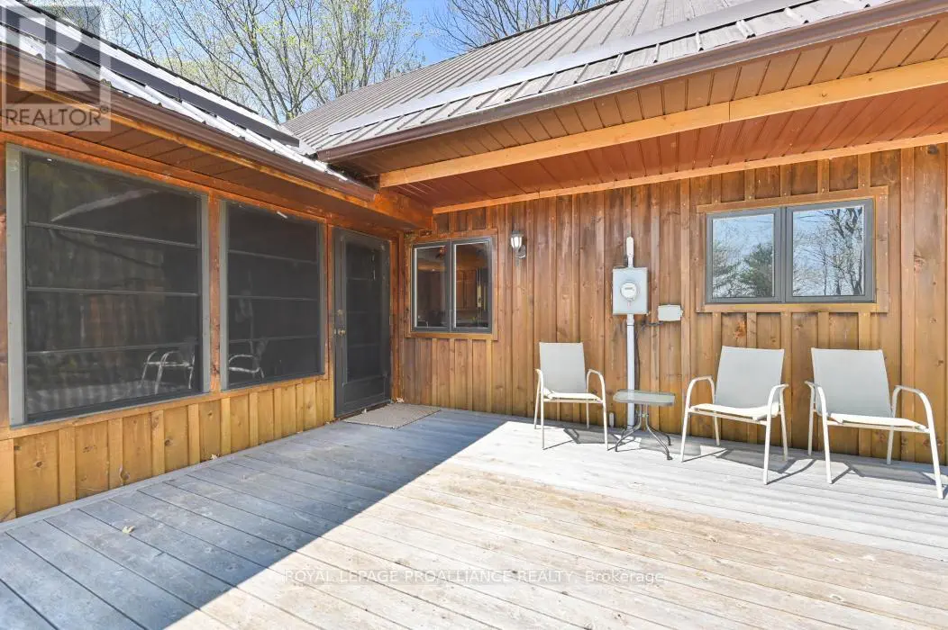 1091 Lindey Lane, Frontenac, Ontario  K0H 1B0 - Photo 3 - X12103511