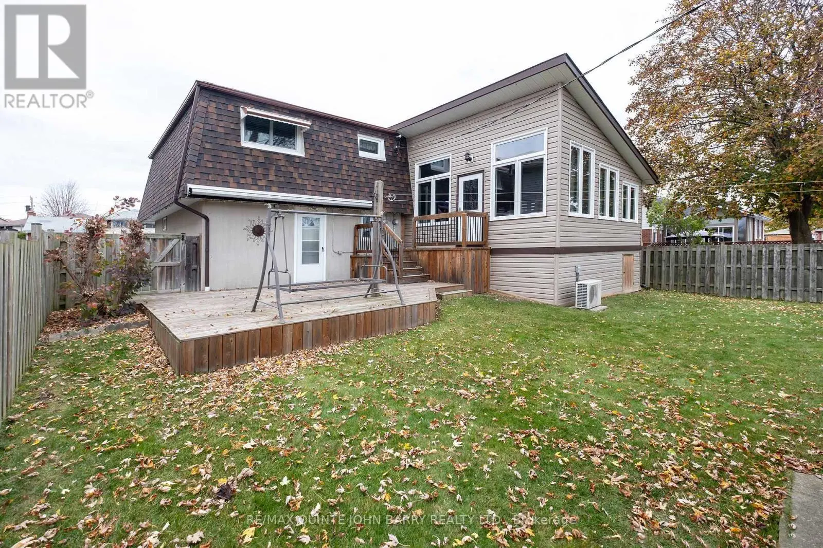268 Mcgill Street, Quinte West, Ontario  K8V 3K8 - Photo 3 - X12010505