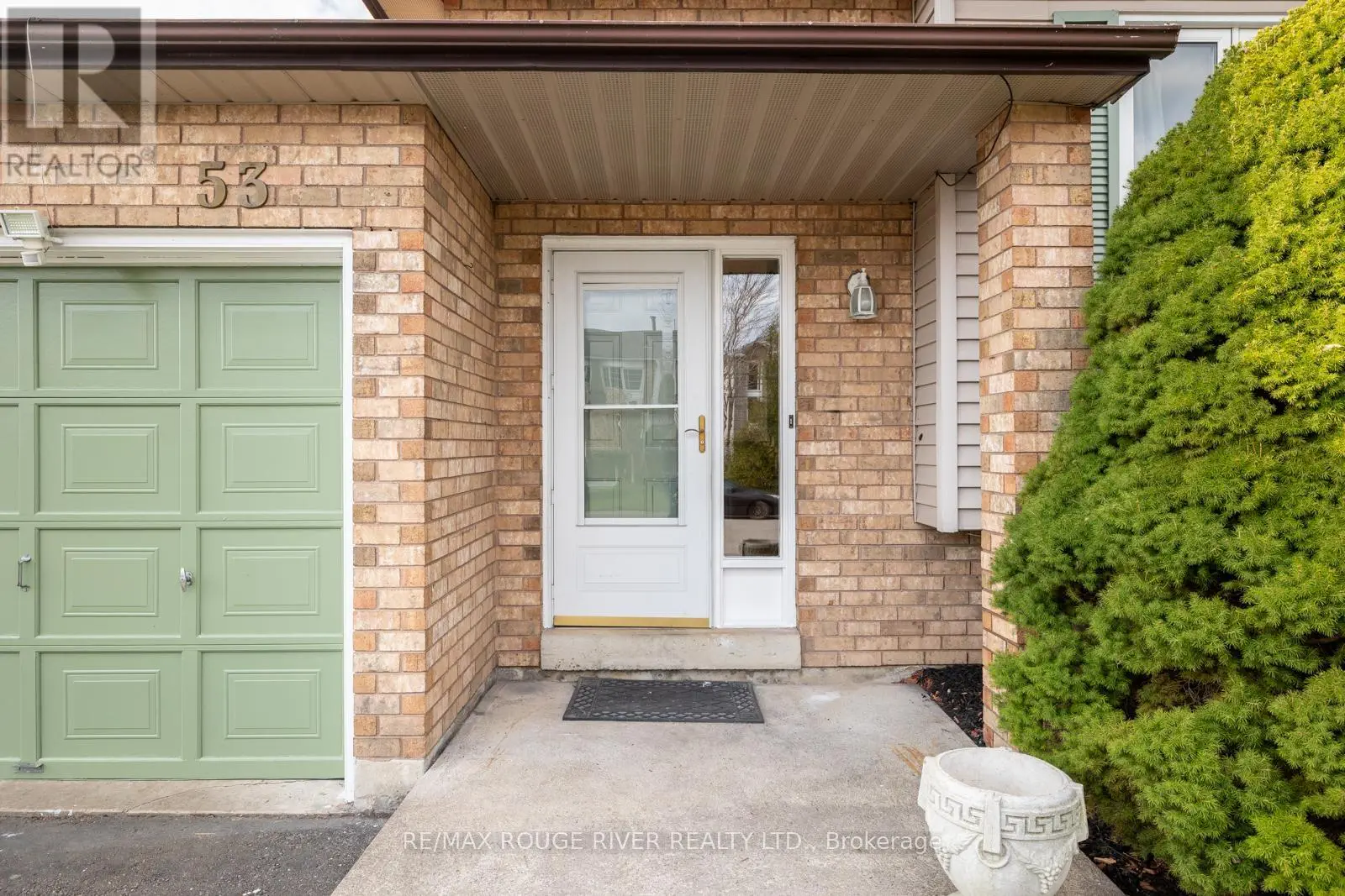 53 Quinlan Drive, Port Hope, Ontario  L1A 4H3 - Photo 3 - X12103688