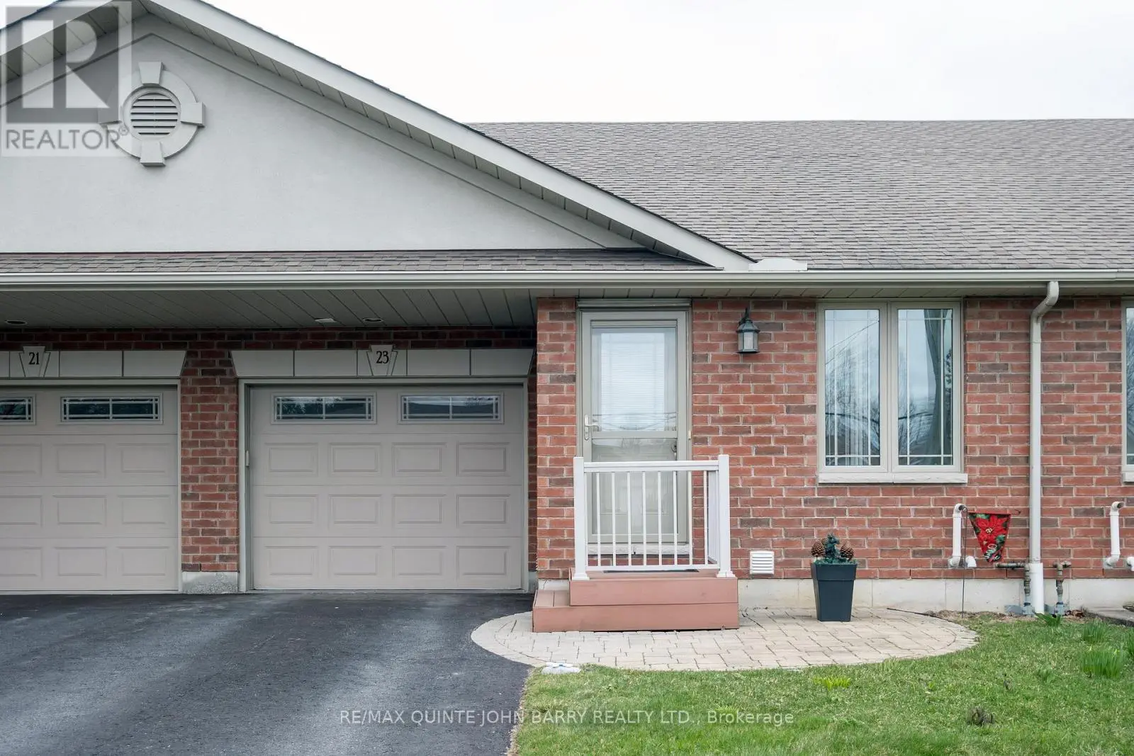 23 Division Street N, Brighton, Ontario  K0K 1H0 - Photo 1 - X12090597