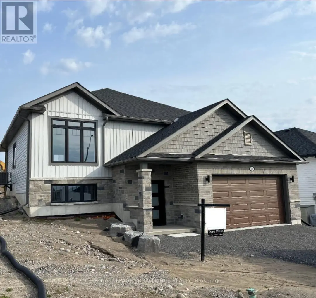 40 ROSEWOOD DRIVE, Quinte West, Ontario