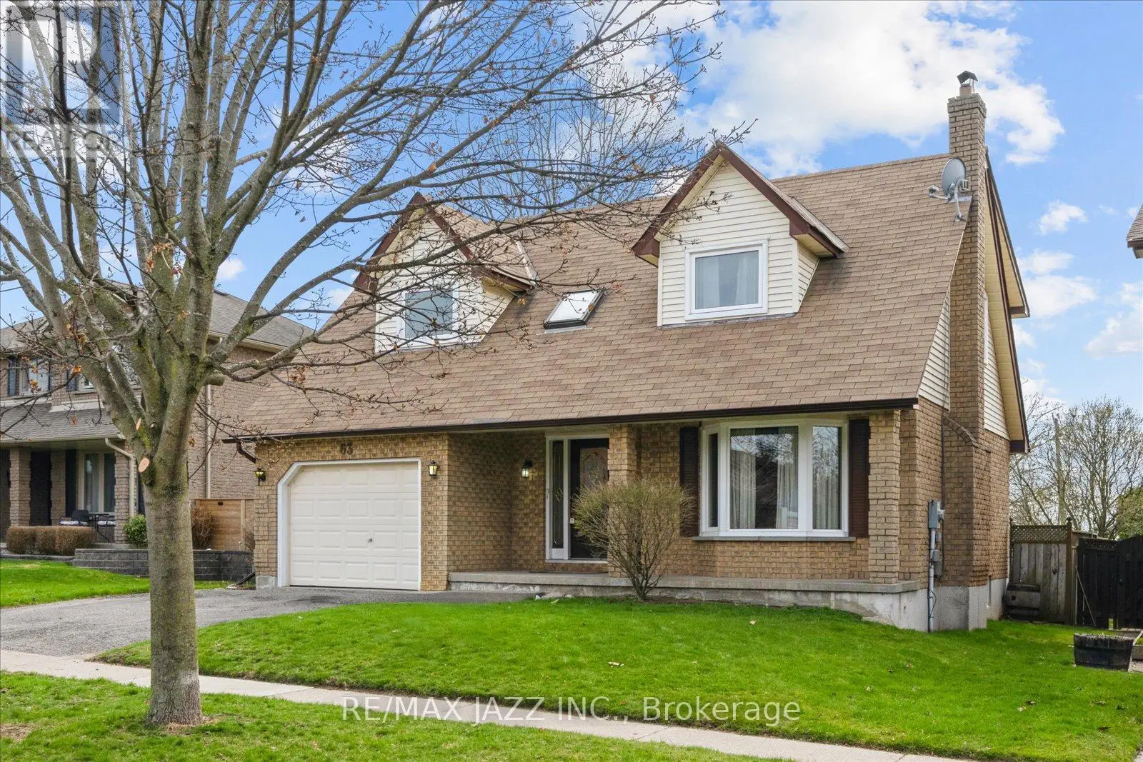 63 Pinedale Crescent, Clarington, Ontario  L1E 1C7 - Photo 2 - E12104062