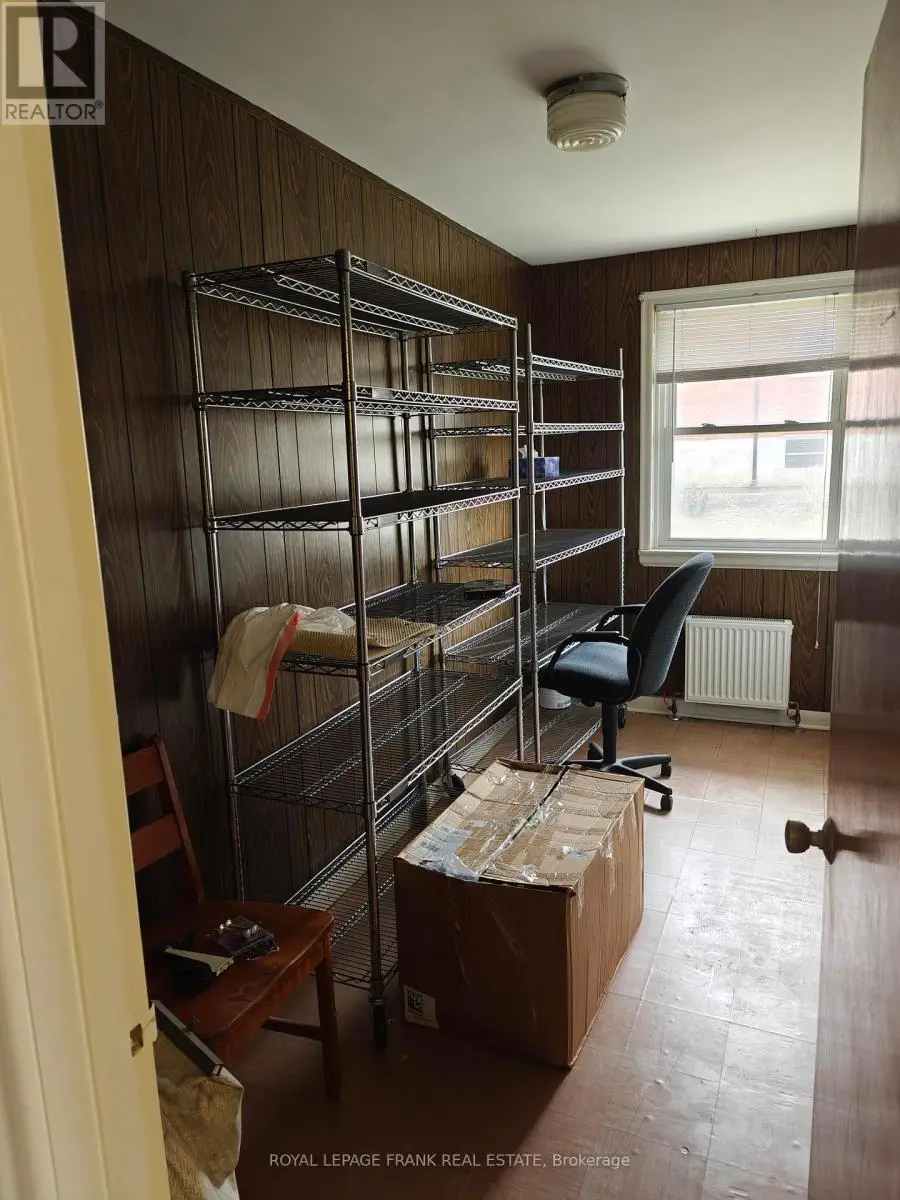 Room #4 - 374 Central Park Boulevard S, Oshawa, Ontario  L1H 5X2 - Photo 3 - E12104236