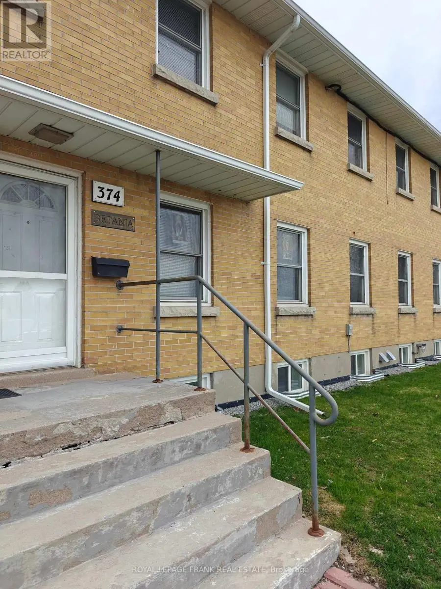Room #7 - 374 Central Park Boulevard S, Oshawa, Ontario  L1H 5X2 - Photo 1 - E12104404