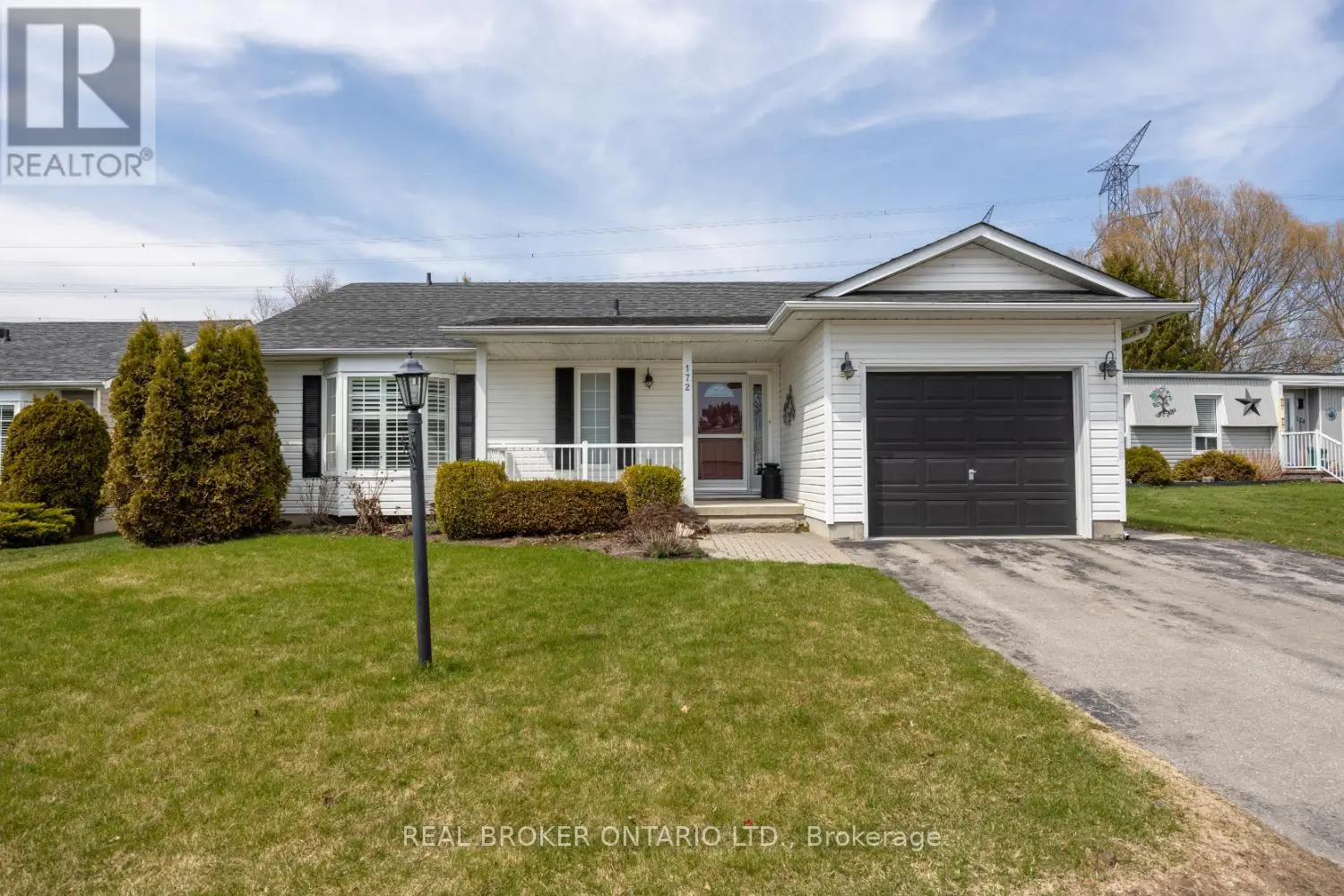 172 Wilmot Trail, Clarington, Ontario  L1B 1B9 - Photo 2 - E12104690