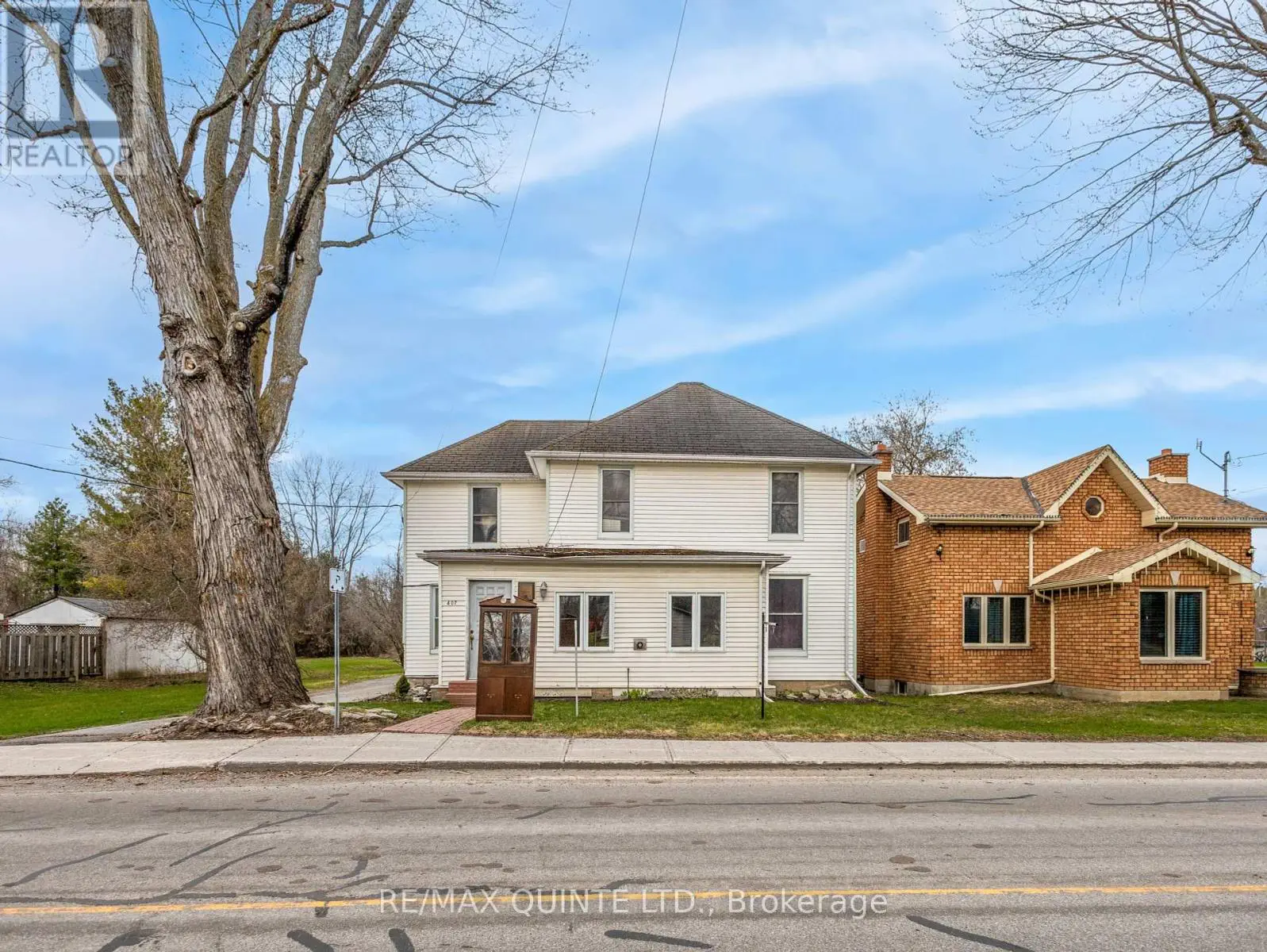 407 Ashley Street, Belleville, Ontario  K0K 2B0 - Photo 1 - X12105036