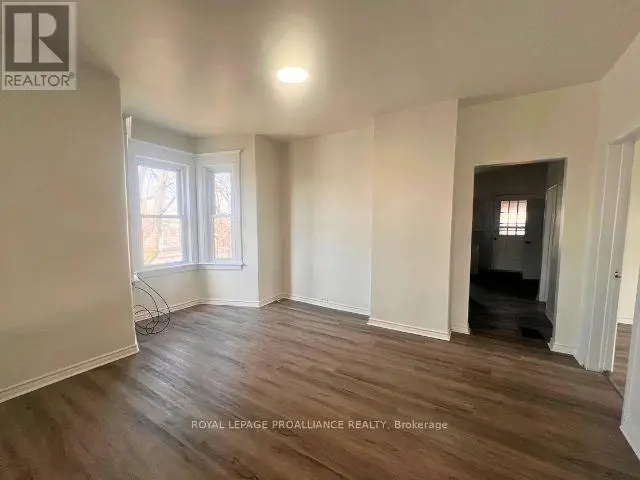 199 Lingham Street, Belleville, Ontario  K8N 3T5 - Photo 3 - X12105049
