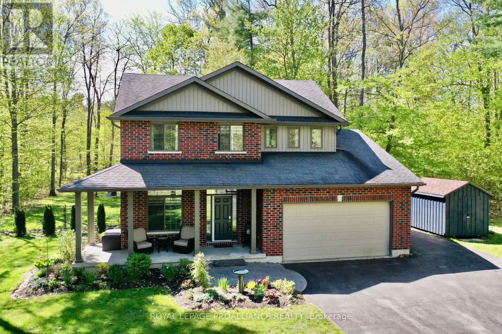 2 Oak Ridge Drive, Quinte West, Ontario  K0K 3E0 - Photo 1 - X12105564