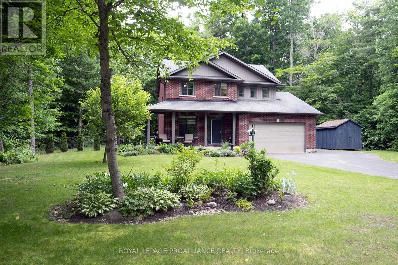 2 Oak Ridge Drive, Quinte West, Ontario  K0K 3E0 - Photo 3 - X12105564