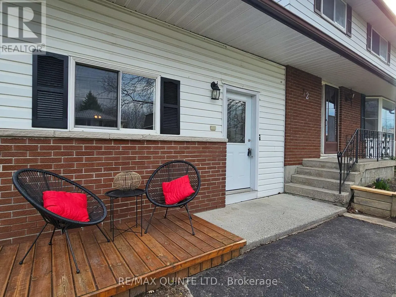 12 Philip Street, Prince Edward County, Ontario  K0K 2T0 - Photo 2 - X12105741