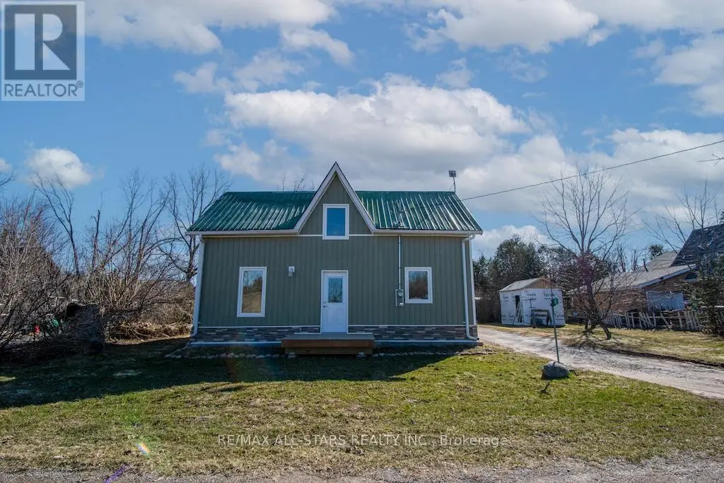 10 North Street N, Kawartha Lakes, Ontario  K0M 1E0 - Photo 2 - X12105978