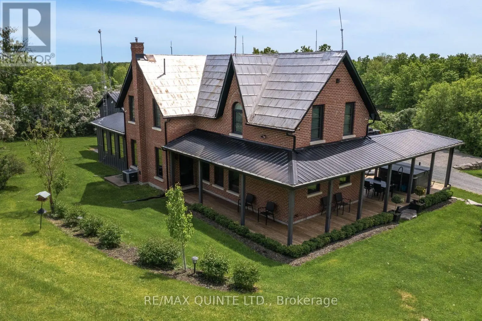 953 Hogs Back Road, Tweed, Ontario  K0K 2L0 - Photo 2 - X12105381